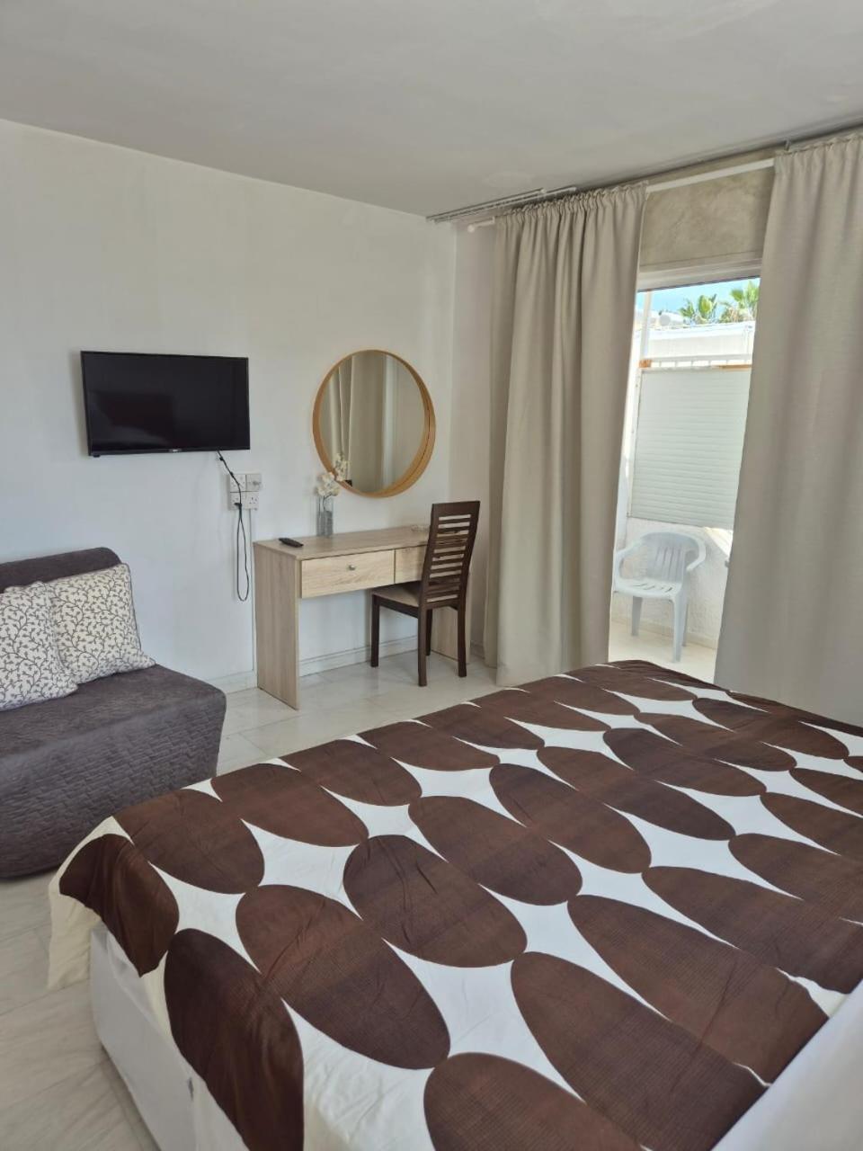 איה נאפה Myriama Apartments מראה חיצוני תמונה